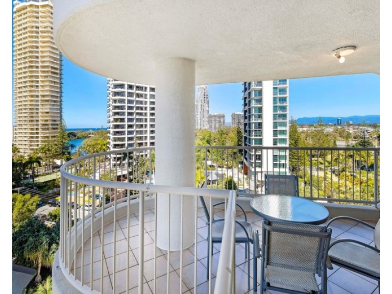 17/20 Cronin Avenue, Main Beach QLD 4217