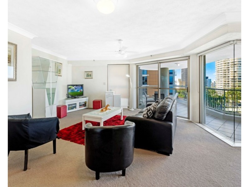 17/20 Cronin Avenue, Main Beach QLD 4217