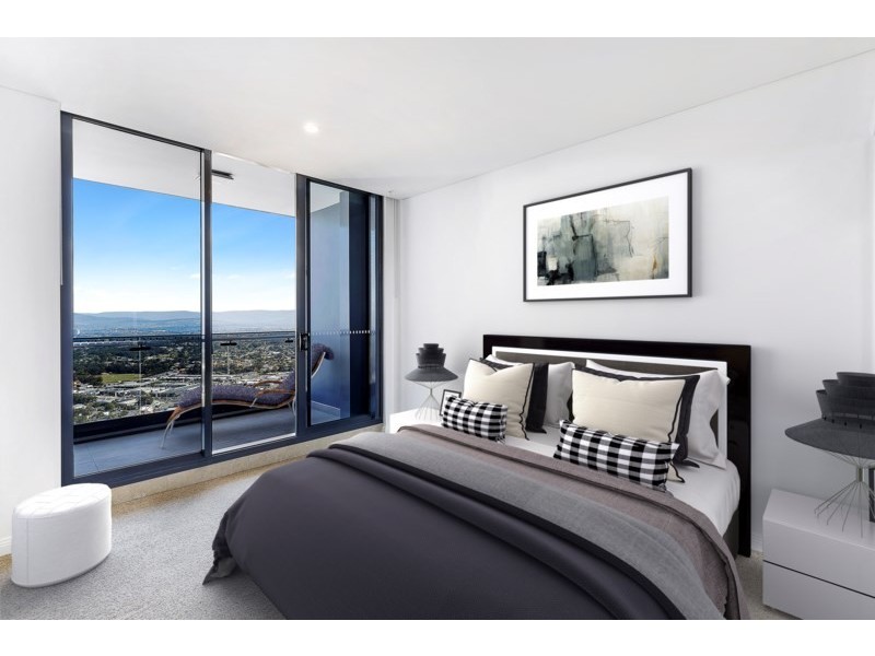 2 Como Crescent, Southport QLD 4215