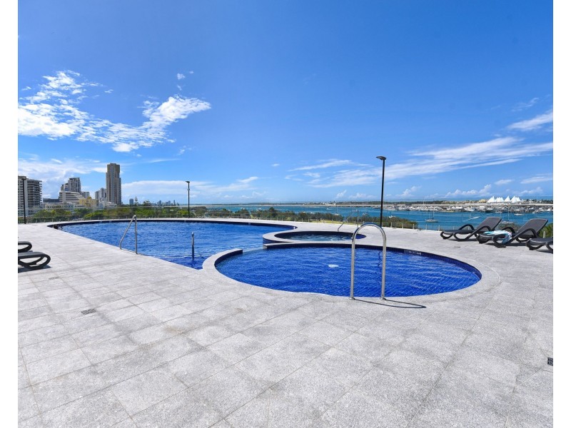 1501/2 Como Crescent, Southport QLD 4215