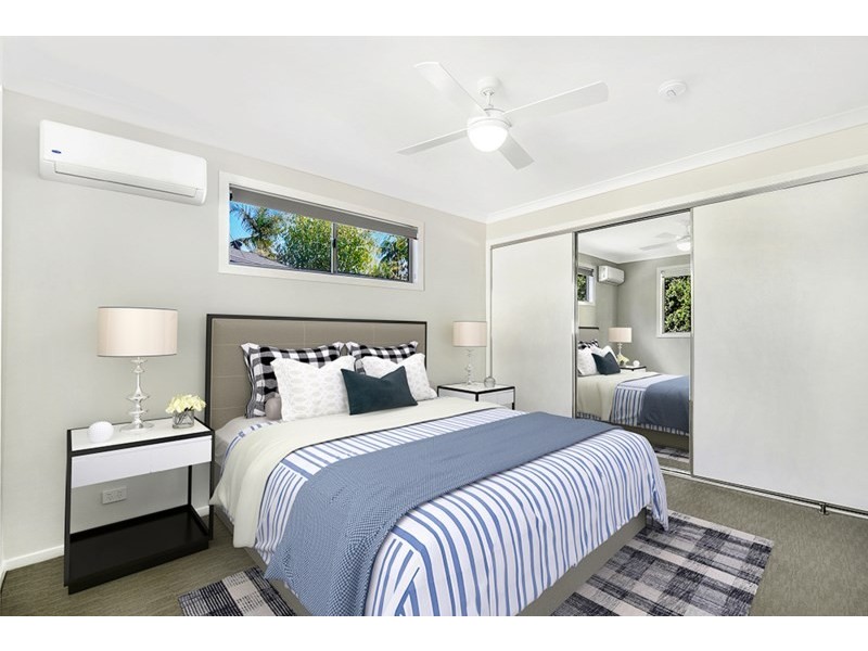 1/27 Enid Avenue, Southport QLD 4215