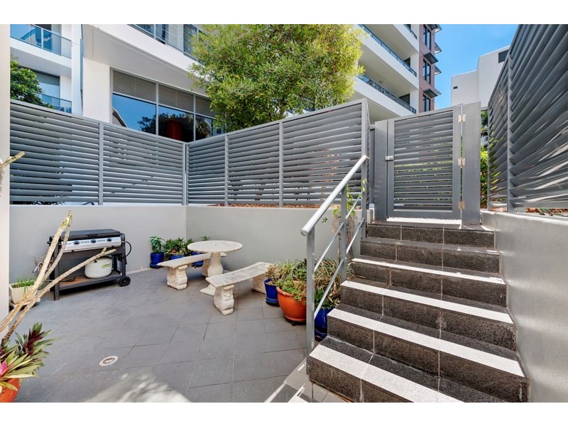 1 Aqua Street, Southport QLD 4215