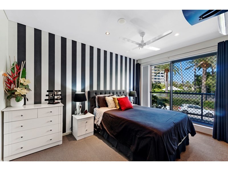 1 Aqua Street, Southport QLD 4215