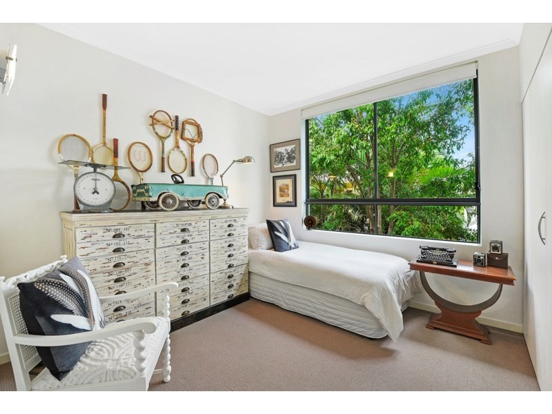 12D/28 Bayview Street, Runaway Bay QLD 4216