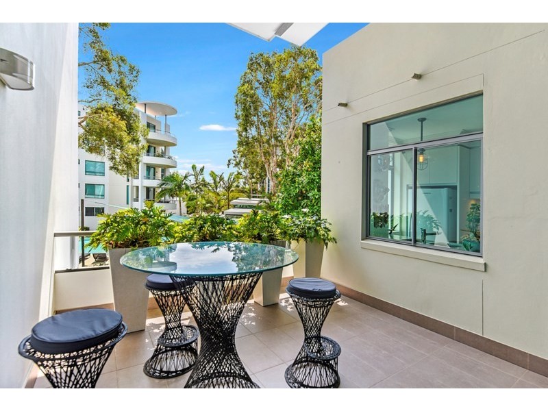 12D/28 Bayview Street, Runaway Bay QLD 4216