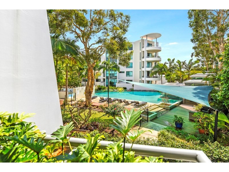 12D/28 Bayview Street, Runaway Bay QLD 4216