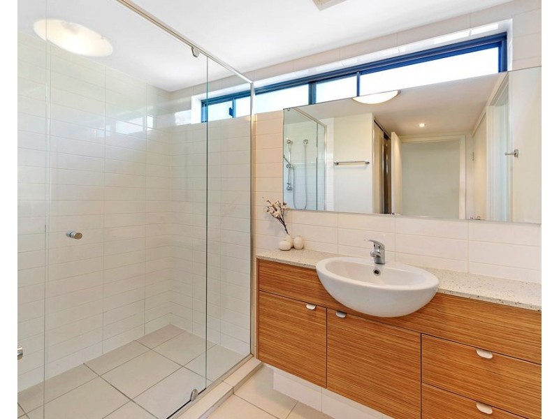 154 Musgrave Avenue, Southport QLD 4215
