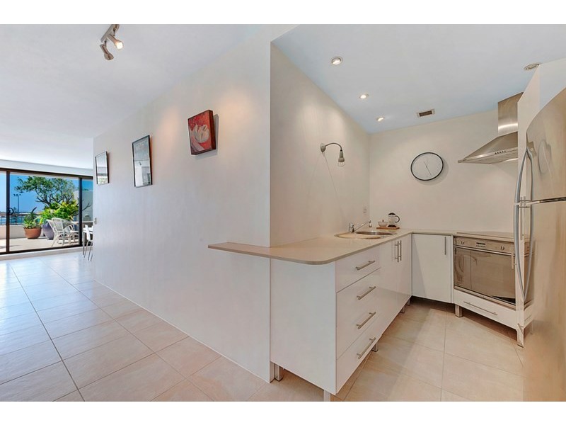 6/66 Marine Parade, Southport QLD 4215