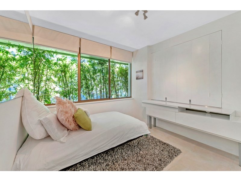 6/66 Marine Parade, Southport QLD 4215