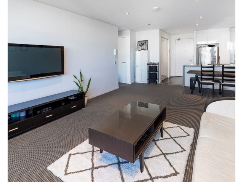 2 Aqua Street, Southport QLD 4215