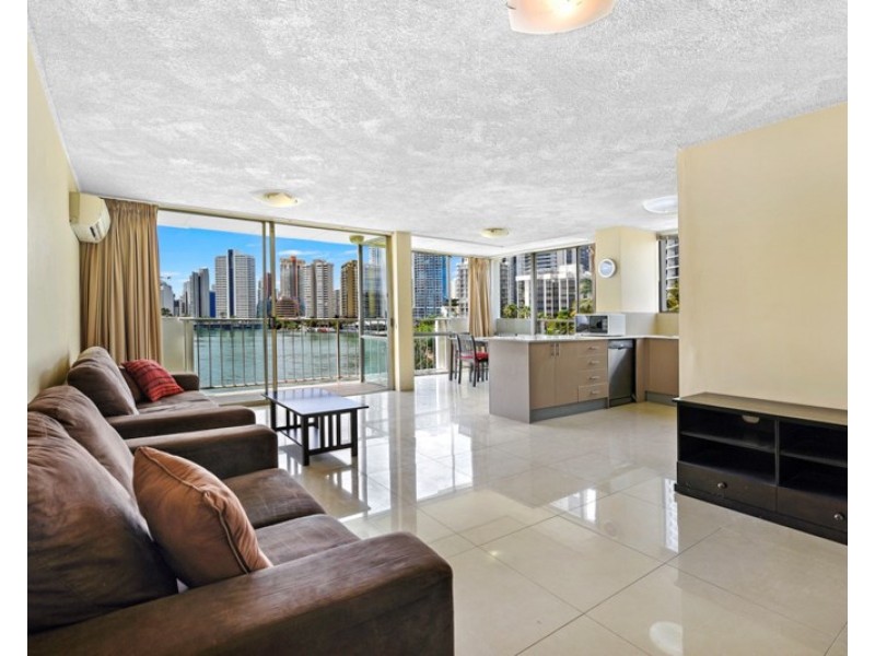 41/30 Watson Esplanade, Surfers Paradise QLD 4217