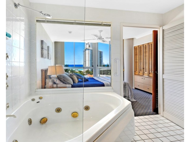 96/210 Surf Parade, Surfers Paradise QLD 4217