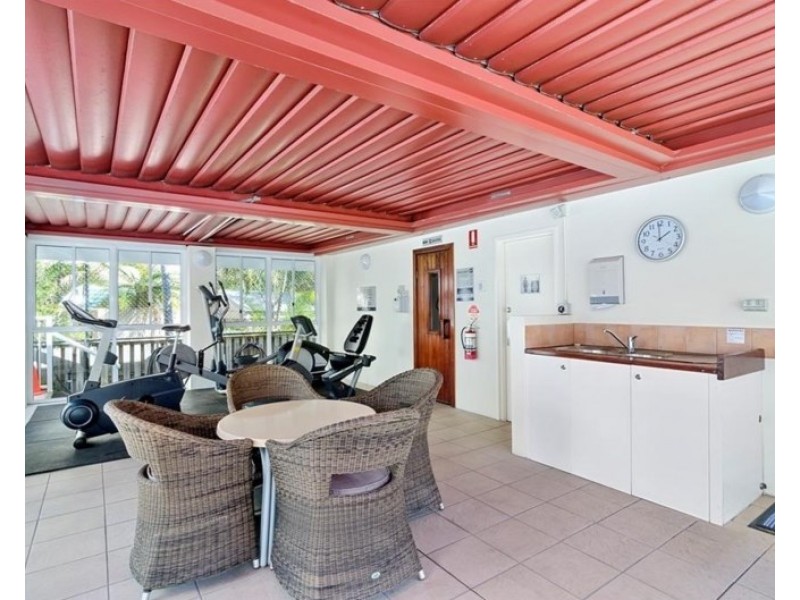 96/210 Surf Parade, Surfers Paradise QLD 4217