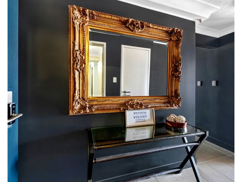 28 Northcliffe Terrace, Surfers Paradise QLD 4217