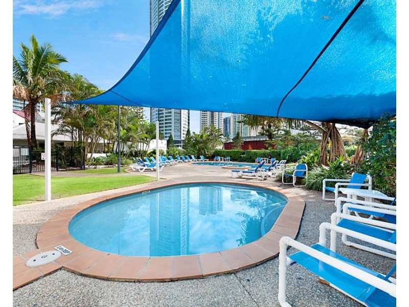 28 Northcliffe Terrace, Surfers Paradise QLD 4217