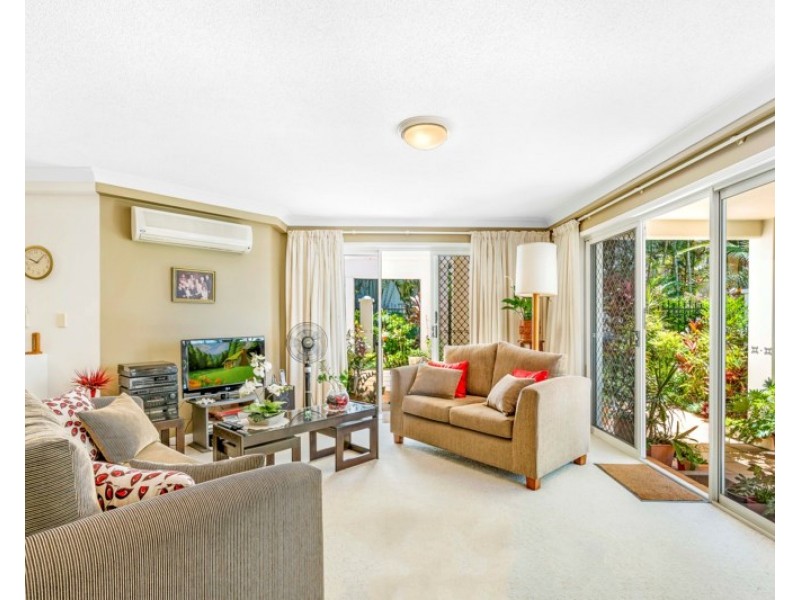 100 Cotlew Street East, Southport QLD 4215