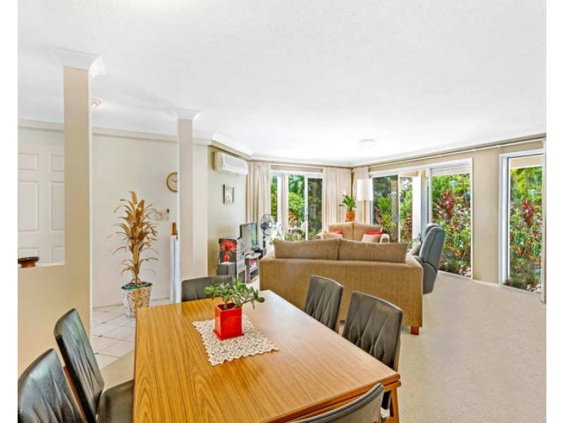 100 Cotlew Street East, Southport QLD 4215