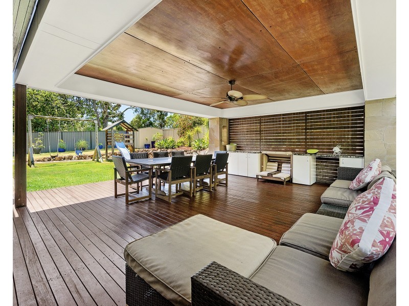 2 Glenmore Drive, Ashmore QLD 4214