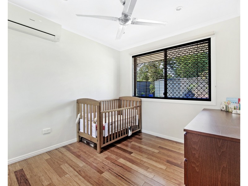 2 Glenmore Drive, Ashmore QLD 4214