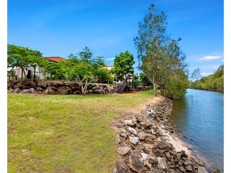 67 The Estuary, Coombabah QLD 4216