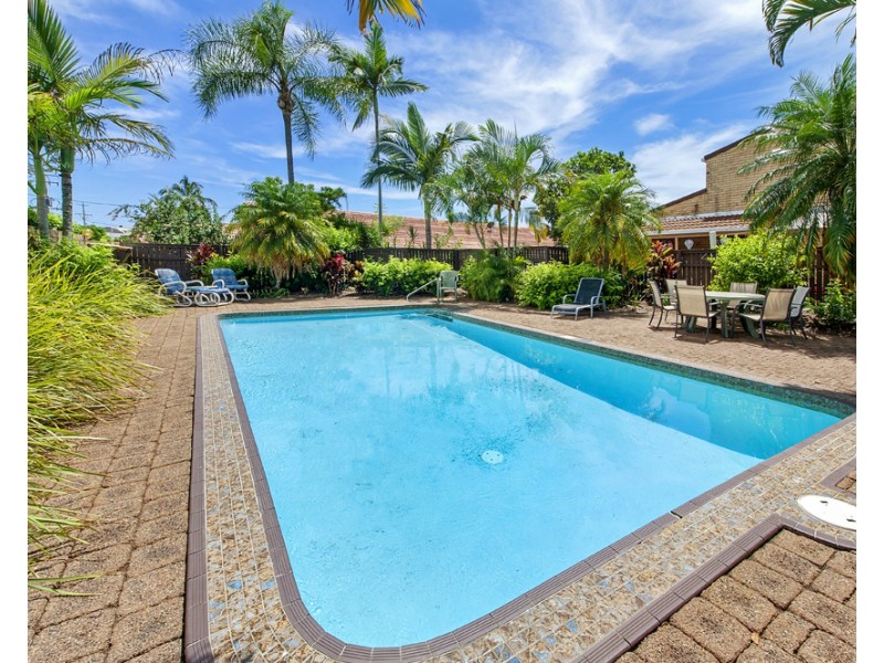 10/7 Wildwood Court, Bundall QLD 4217