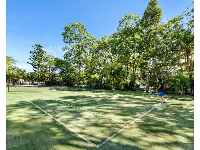 17/43 Enderley Avenue, Surfers Paradise QLD 4217