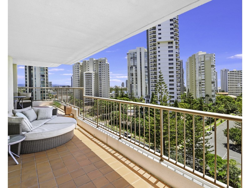 903/1 Peak Avenue, Main Beach QLD 4217