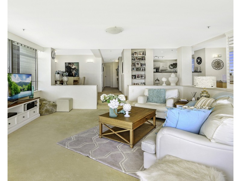 903/1 Peak Avenue, Main Beach QLD 4217