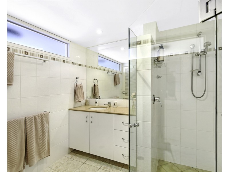 903/1 Peak Avenue, Main Beach QLD 4217