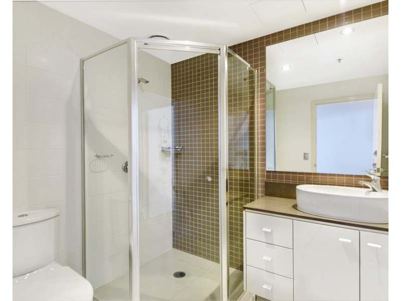 1 Aqua Street, Southport QLD 4215