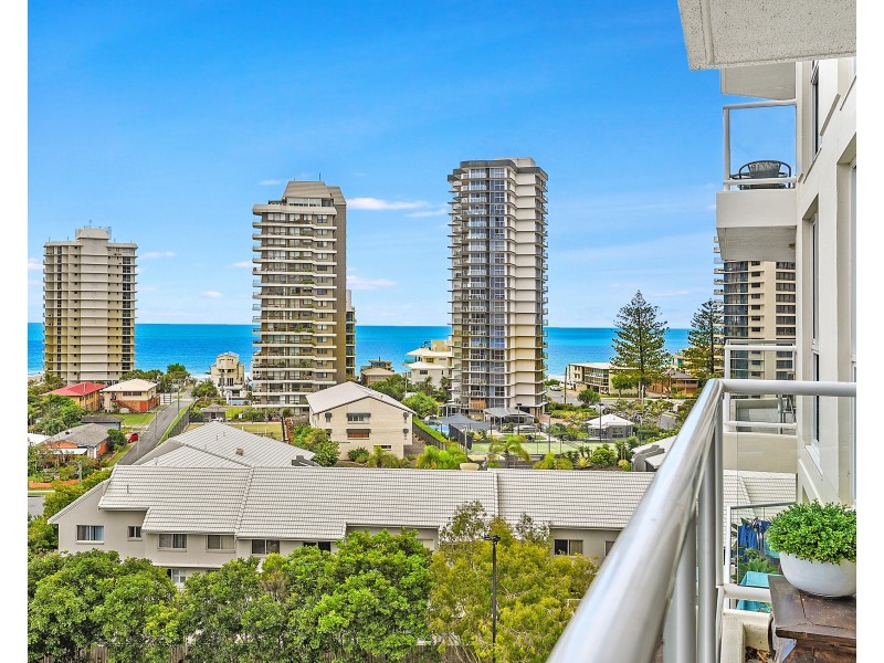 36/15 Breaker Street, Main Beach QLD 4217
