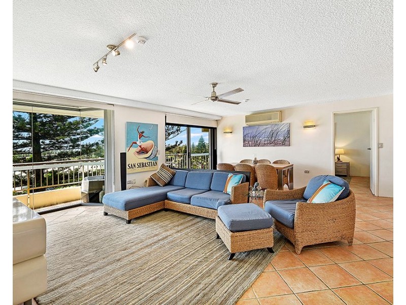 12/18 Macarthur Parade, Main Beach QLD 4217