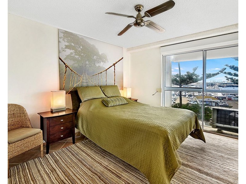 12/18 Macarthur Parade, Main Beach QLD 4217