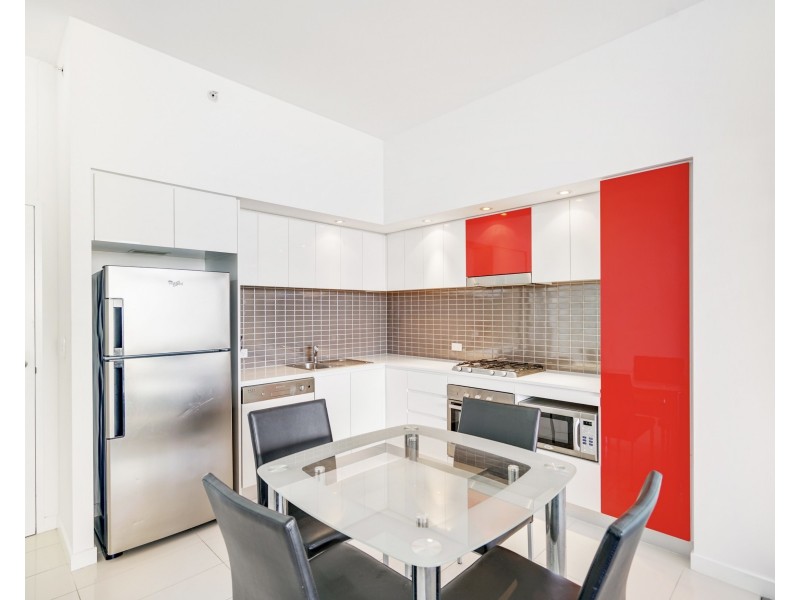 56 Scarborough Street, Southport QLD 4215