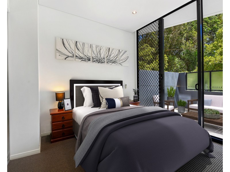 2 Aqua Street, Southport QLD 4215