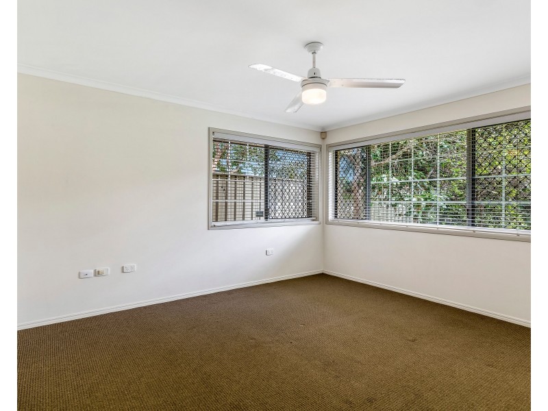 112 Salerno Street, Isle Of Capri QLD 4217