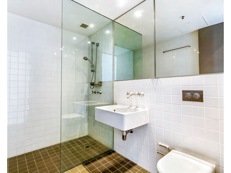 3401/159 Old Burleigh Road, Broadbeach QLD 4218