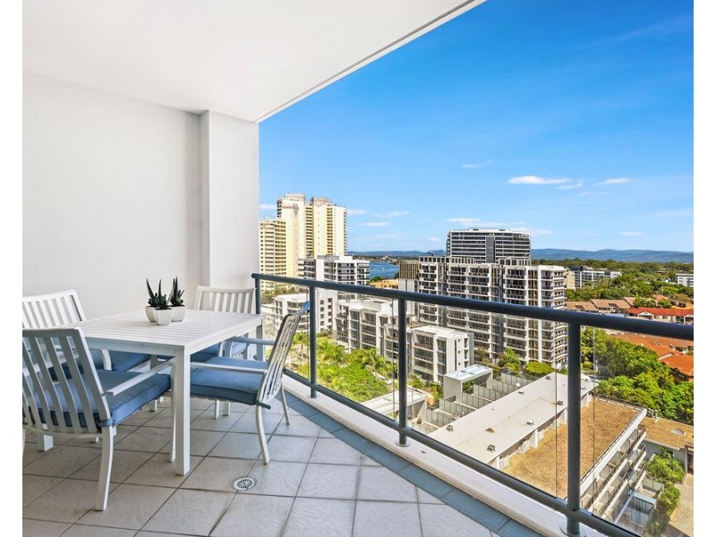 1 Como Crescent, Southport QLD 4215