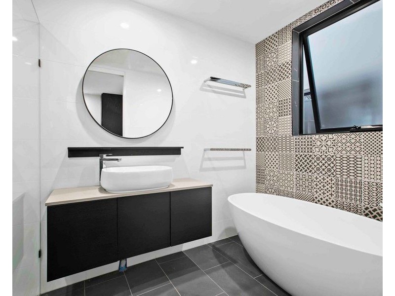 Villa 1/38 Merrimac Boulevard, Broadbeach Waters QLD 4218