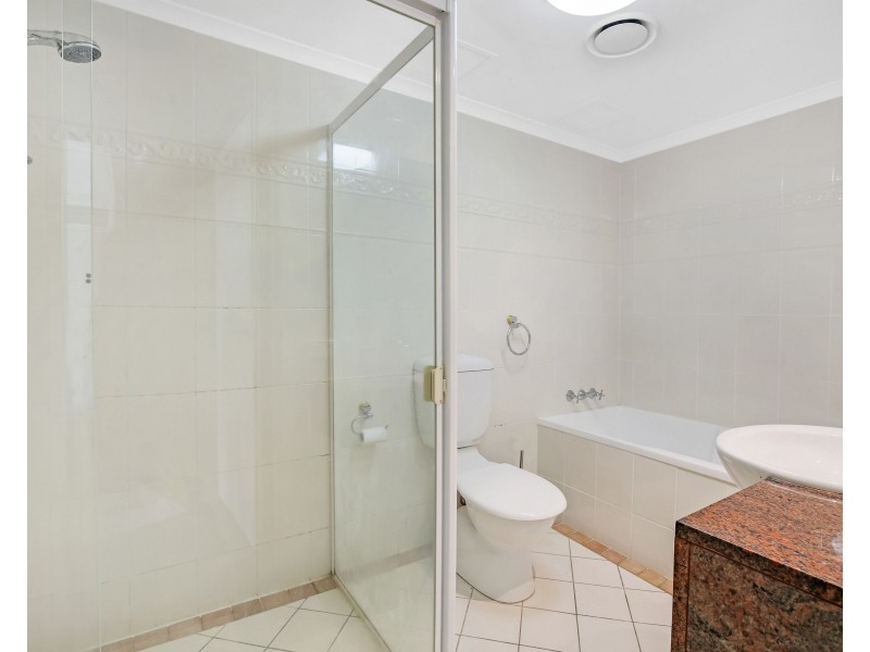 The Crest, 15 Breaker Street, Main Beach QLD 4217