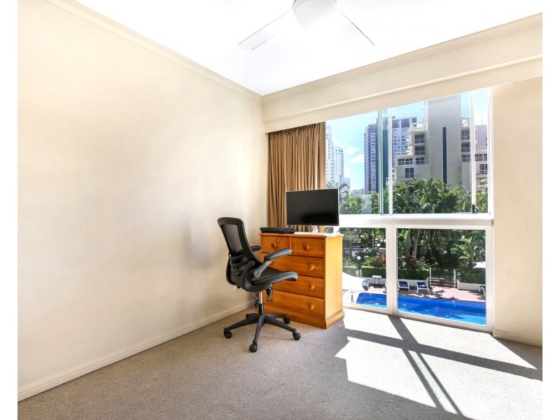 The Crest, 15 Breaker Street, Main Beach QLD 4217