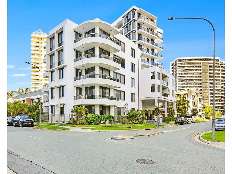 1 Aqua Street, Southport QLD 4215