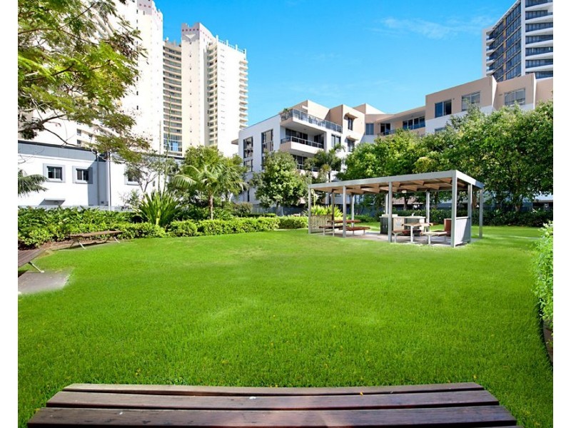 1 Aqua Street, Southport QLD 4215