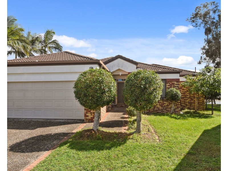 17 Huon Street, Broadbeach Waters QLD 4218