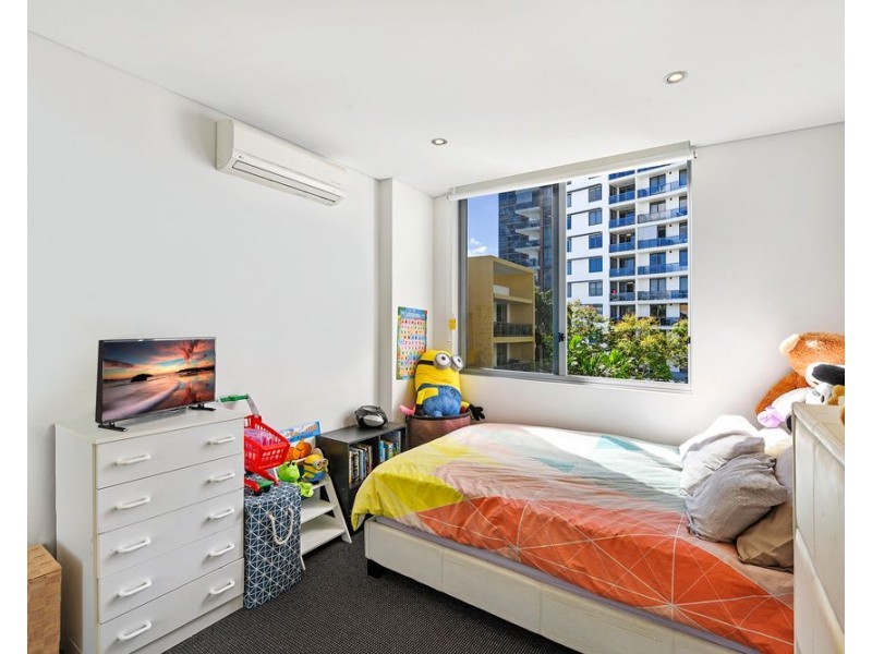 1 Aqua Street, Southport QLD 4215