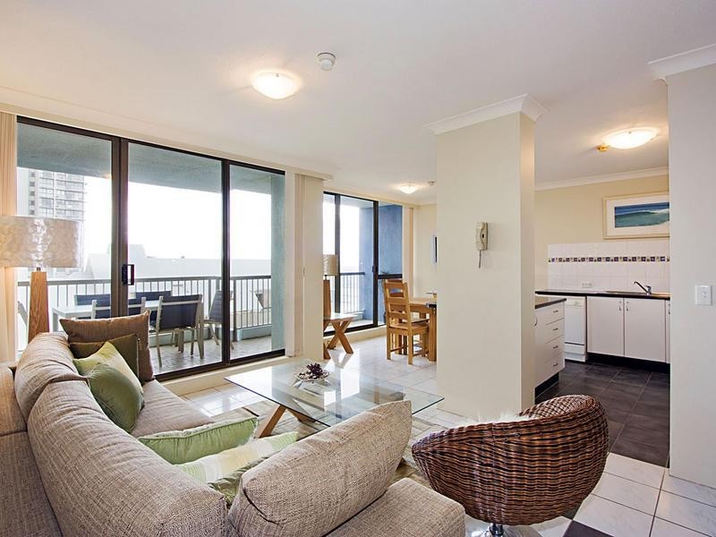 Main Beach QLD 4217