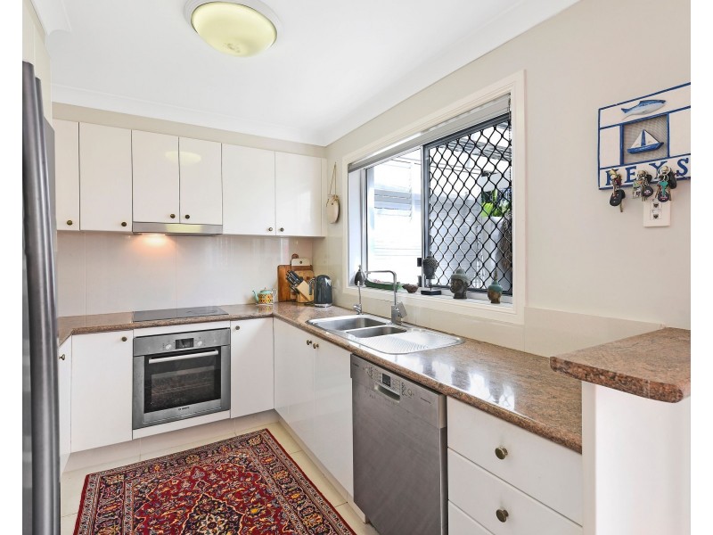 29/100 Cotlew Street East, Southport QLD 4215