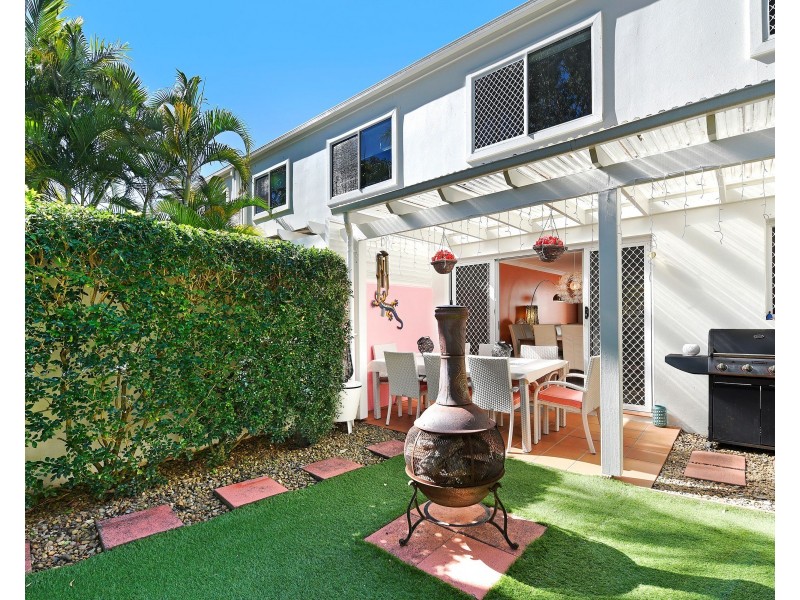 29/100 Cotlew Street East, Southport QLD 4215