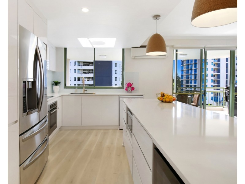 24/29 Woodroffe Avenue, Main Beach QLD 4217