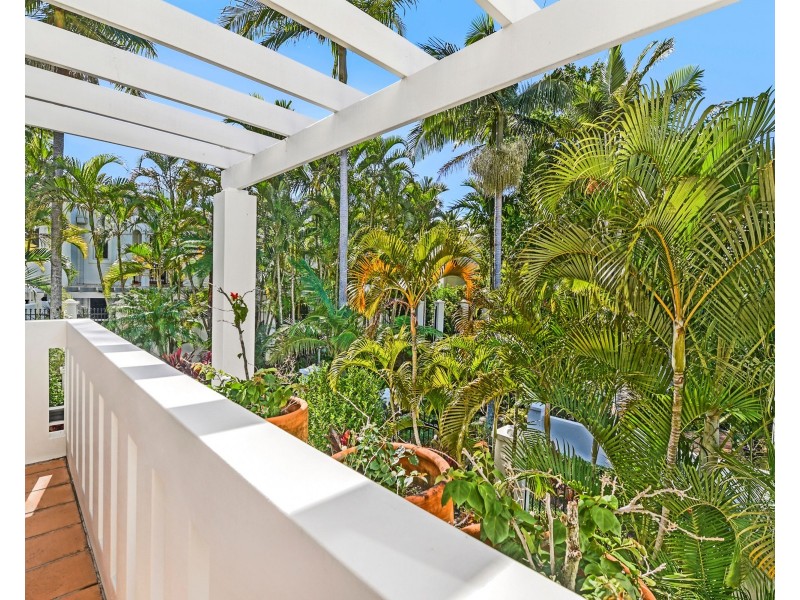 5 ‘Odyssey’ 100 Cotlew Street, Southport QLD 4215